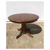 Round oak table