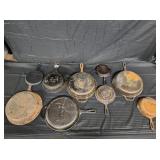 SET OF LODGE SKILLETS (5) & CHINA EAST PIECES (4)