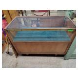 DISPLAY CASE - GLASS TOP