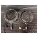 LOT OF 2 VINTAGE CAST SKILLETS