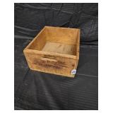 WESTERN CARTRIDGE CO WOOD CRATE BOX DOVETAIL