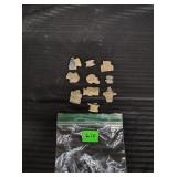 BAG ARROWHEAD FRAGMENTS