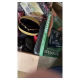 Sunglasses/ readers etx
