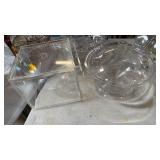 Plastic ice bucket/ 2 salad bowls