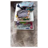 Tote of aprons