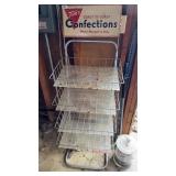 Tomï¿½s Confections stand