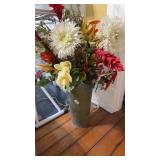 Flower arrangement
