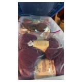 Tote yarn/lid