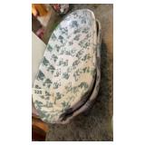 2 Bybee trays