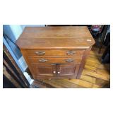 Washstand 31ï¿½ wide