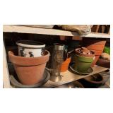 Flower pots on one shelf