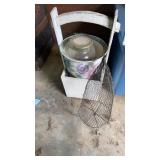 Flower pot/ wire basket