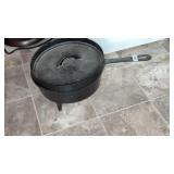 Iron skillet/ lid