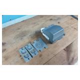 MET IN-USE MULT-APPL CVR 2-GANG