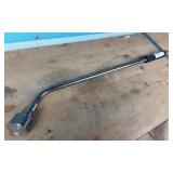 33 IN. ANTIQUE BLACK SHOWER WAND