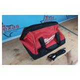 MILWAUKEE TOOL BAG WITH TOOL STRAP