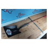 RZB WOOD TRANSFER SHOVEL