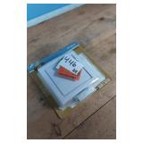 HB WRLS BATTERY DOOR CHIME KIT