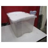 Bid X 2: Large Plastic Tubs With Lids