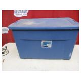 Plastic Tub With Lid