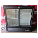 Nice True 2 Glass Door Refrigerator Clean And Work