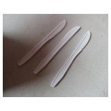 100+ Plastic Knives