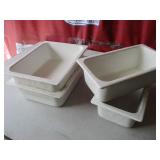 Bid X 4: Food Containers