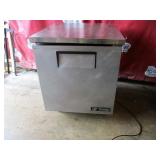True 28" S/S Refrigerator