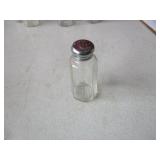 Bid x 10 : Salt and Pepper Shackers