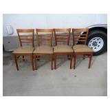 Bid x 4 : Very Nice Cushioned Dining Chairs