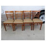 Bid x 4 : Very Nice Cushioned Dining Chairs