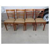 Bid x 4 : Very Nice Cushioned Dining Chairs