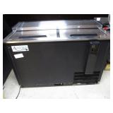 49" Avantco 2Dr Sliding Top Bottle Cooler