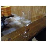 Bid x 12 : Wine Glasses