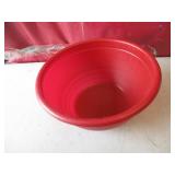 Bid x 4 : Plastic Bowls