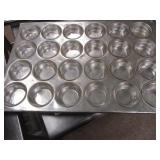 Bid x 10 : Full Size Cupcake Pans 26"x14"