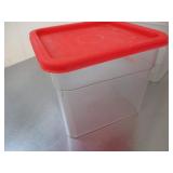 Bid X 10 : Food Storage Containers w/ Lids