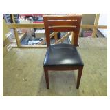 Bid x 4 : Nice Dining Chairs