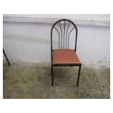 Bid x 4 : Nice Cushion Dining Chairs