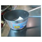 New Non-Stick Sauce Pan 7 Qt