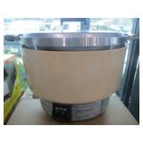 New Rinnai RER-55AS Natural Gas Rice Cooker