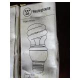 Lot of 7 Light Bulbs, 550 Lumens