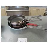 Lot of 5 Frying Pans