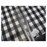 Lot of 2 Whisks