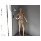Female Mannequin