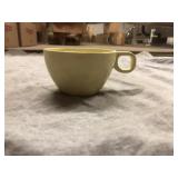 Lot of 48 NEW Cup, 7.5 oz Pastel Yellow