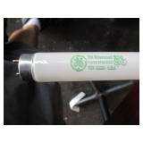 Lot of 8 Fluorescent Light Bulbs, 48"