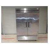 True 2-Door Refridgertor 54x30x83