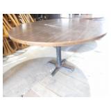 Nice Brown Restruant Table 47'