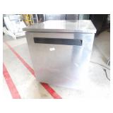 Delfield Single Door Undercounter Refridgerator 27